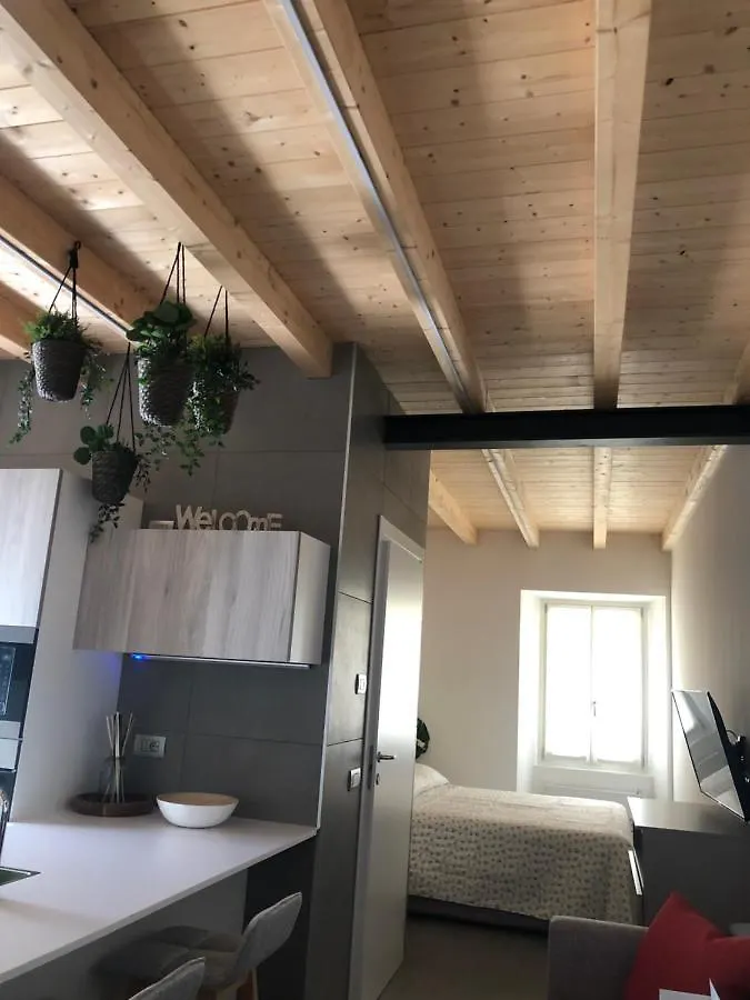 Apartament Comolakehouse